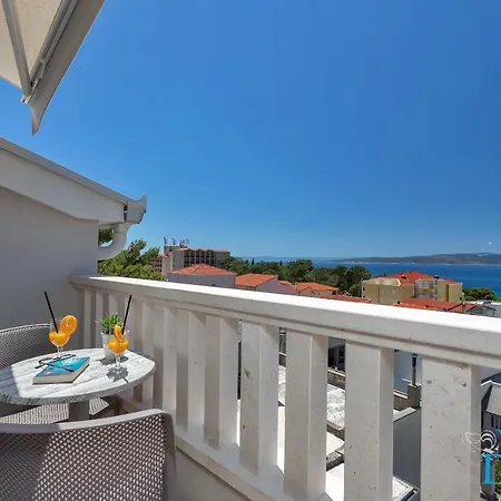 Apartment Dijana Baska Voda